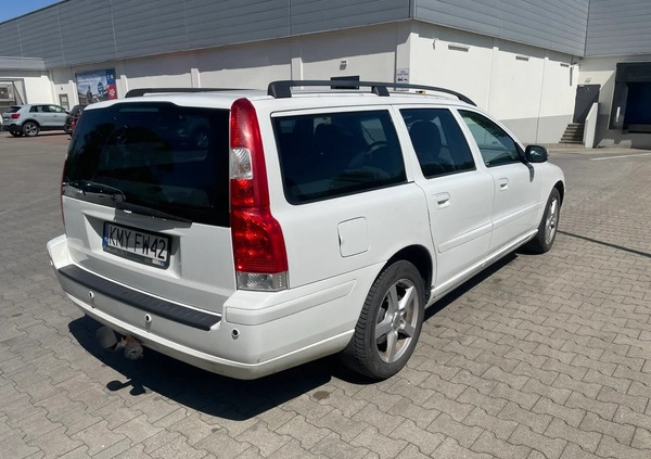 Volvo V70 cena 16900 przebieg: 303734, rok produkcji 2006 z Kraków małe 254
